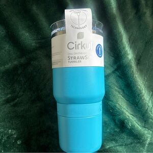 Cirkul 24oz On-The-Go Straws Tumbler - Bright Turquoise Aqua NEW
